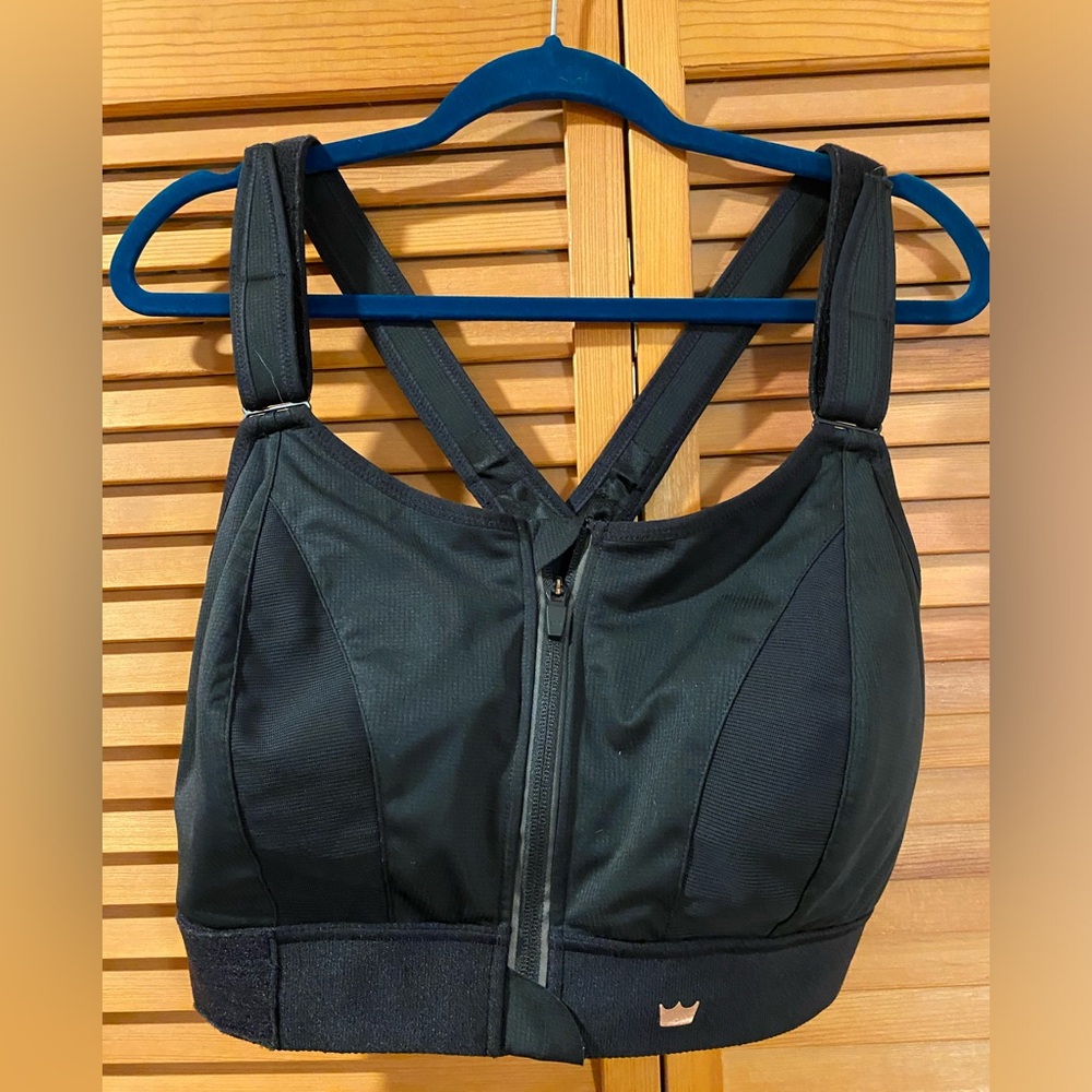 Shefit Sports Bra- Size 4 Luxe